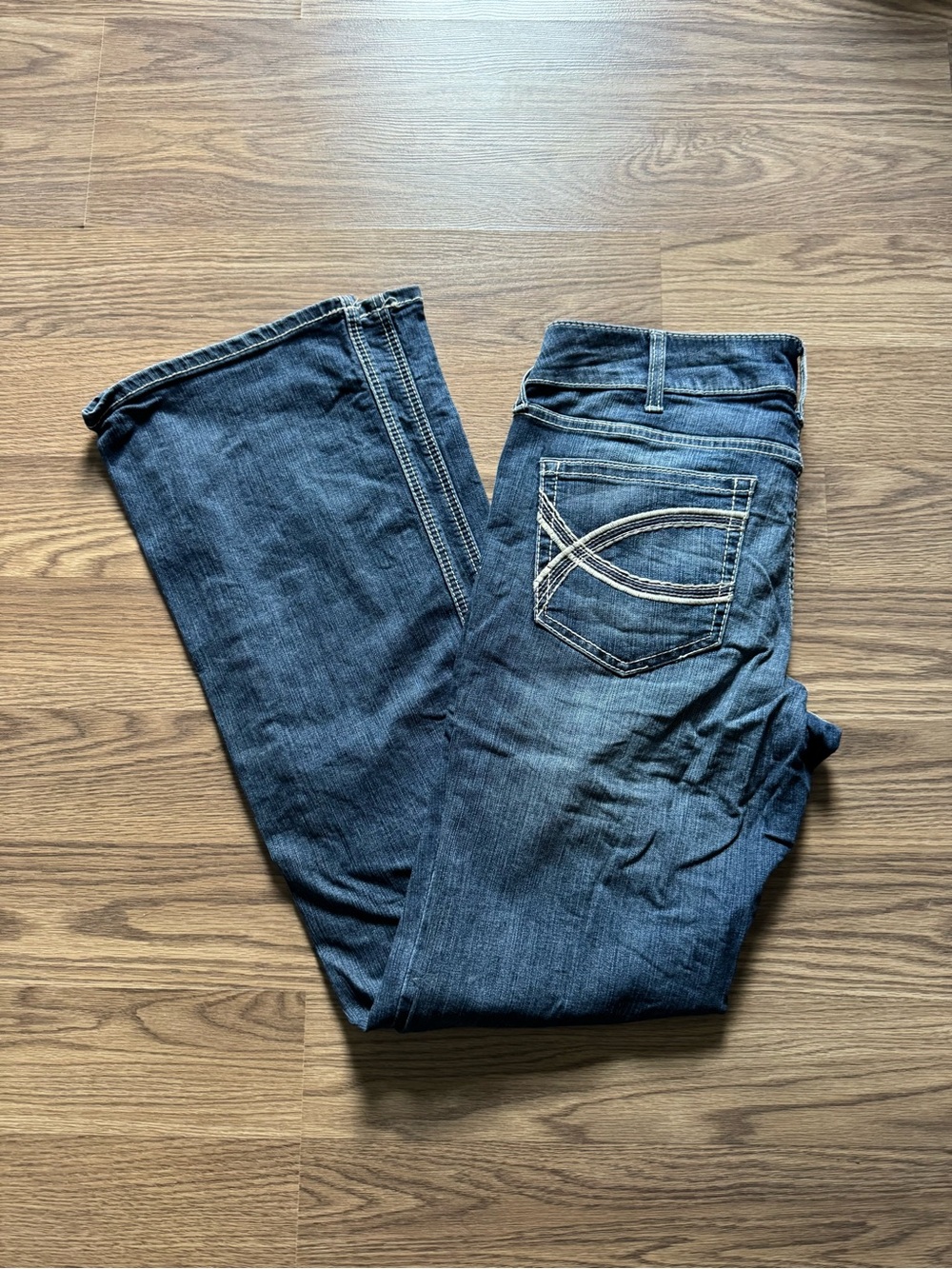 Ariat Women’s R.E.A.L Arrow Fit Shayla Stretch Boot Cut Jeans